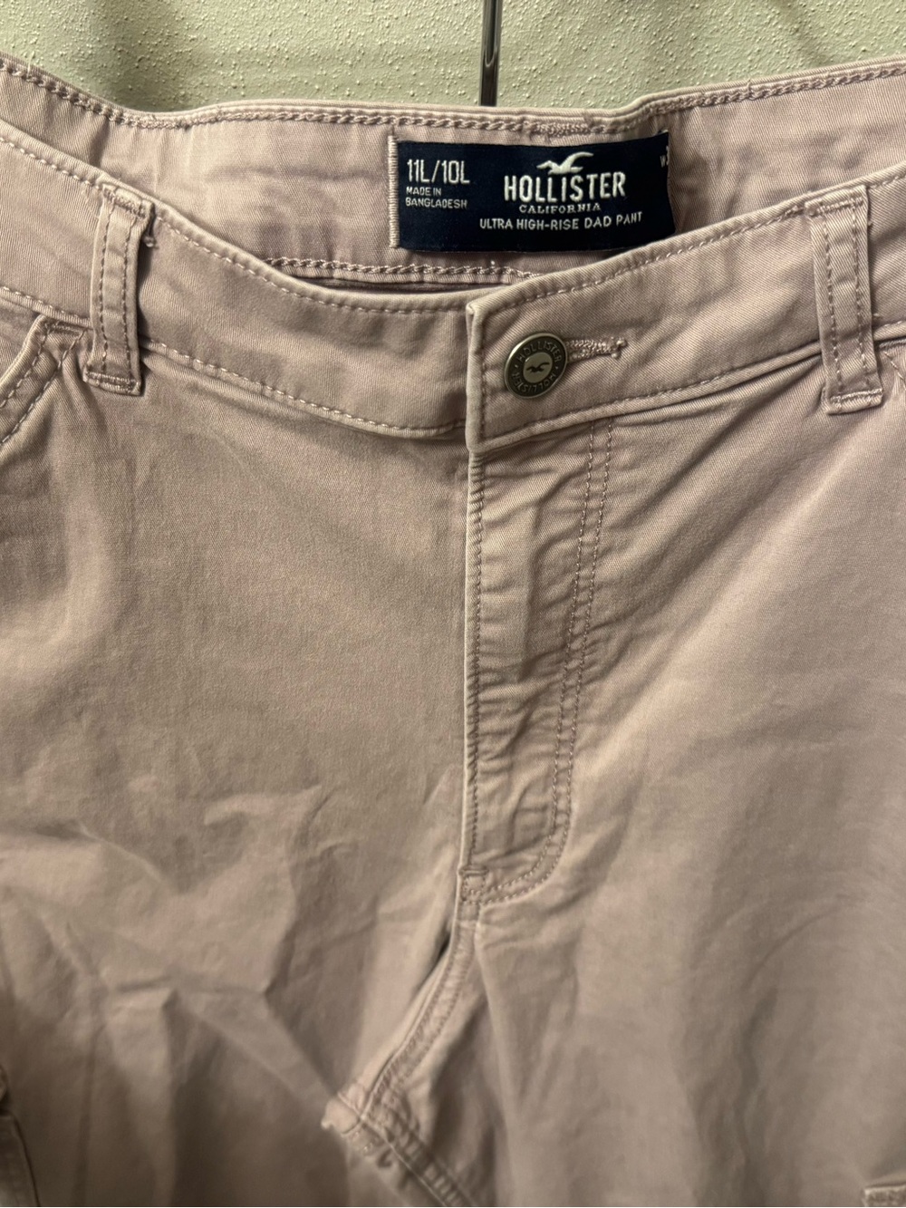 Women’s Hollister ultra high-rise dad pants 11L/10L w30L